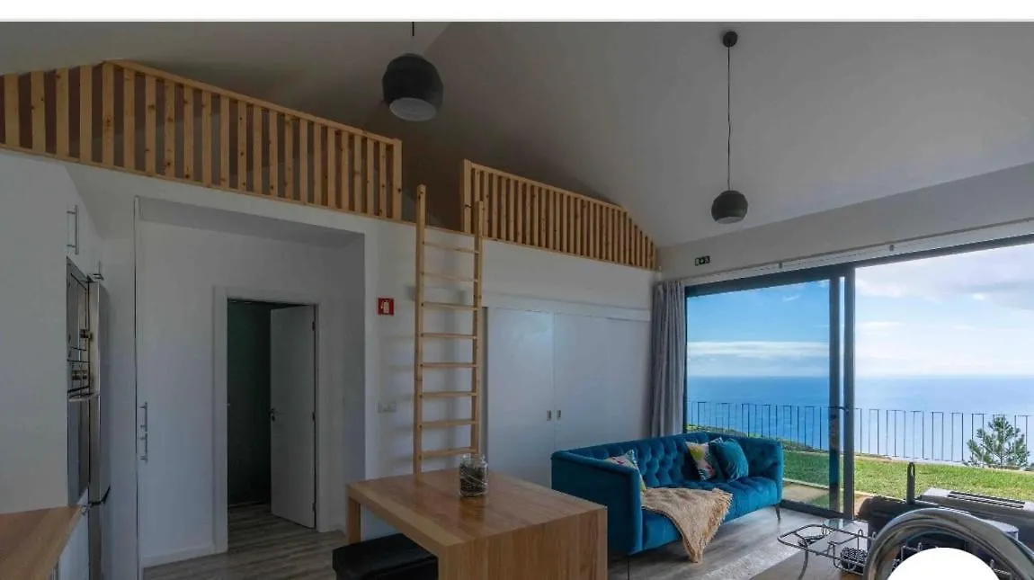 Holiday home Northsouthviescasinha Villa Calheta